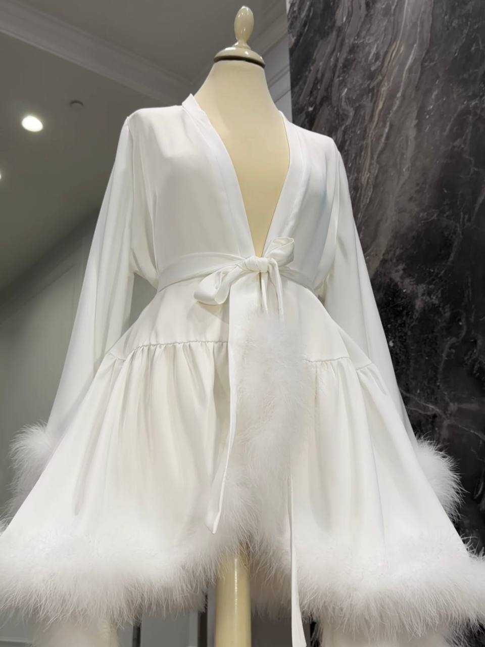 Swan Short Robe